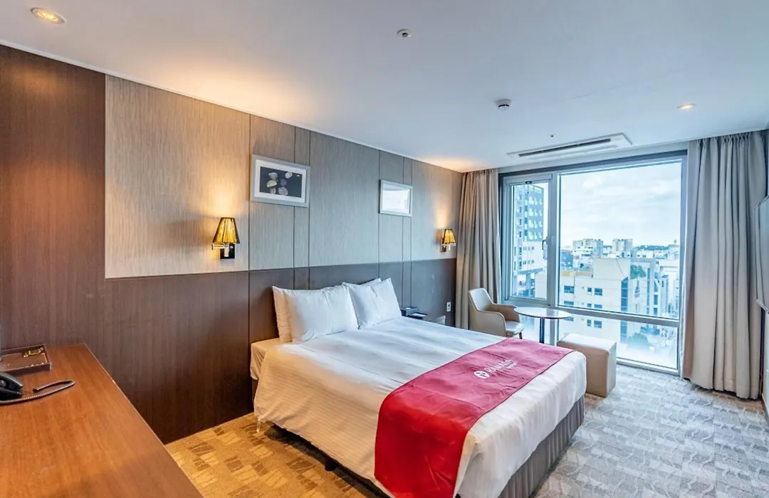 Ramada By Wyndham Jeju City Hall-1
