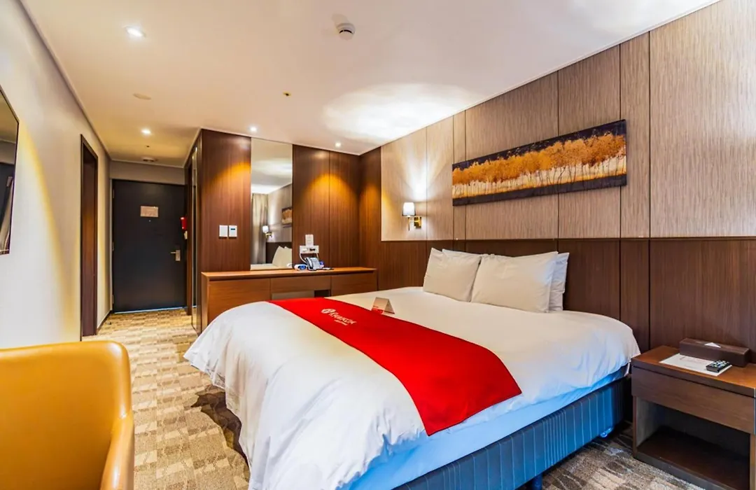 Ramada By Wyndham Jeju City Hall-1