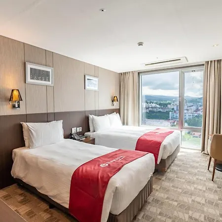 Ramada By Wyndham Jeju City Hall-3